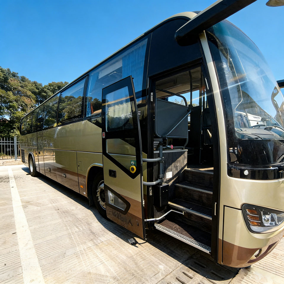 Yutong 54 орындық дизельді автобус