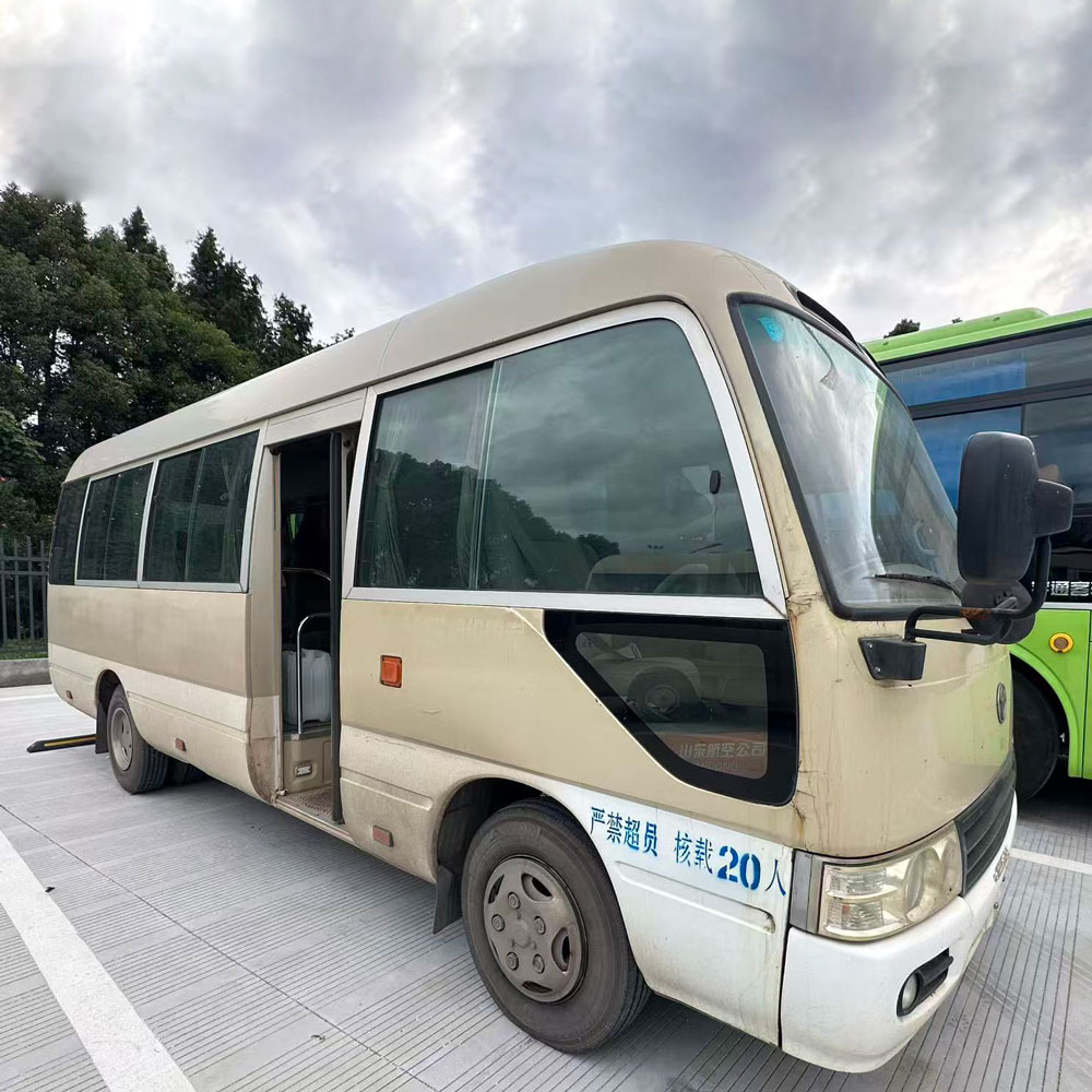 Toyota пайдаланылған Coaster бензин автобусы
