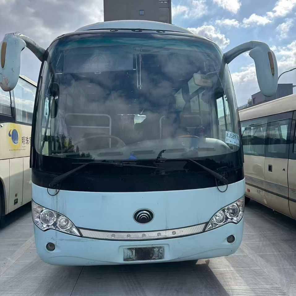 39 орындық Дизельді автобус