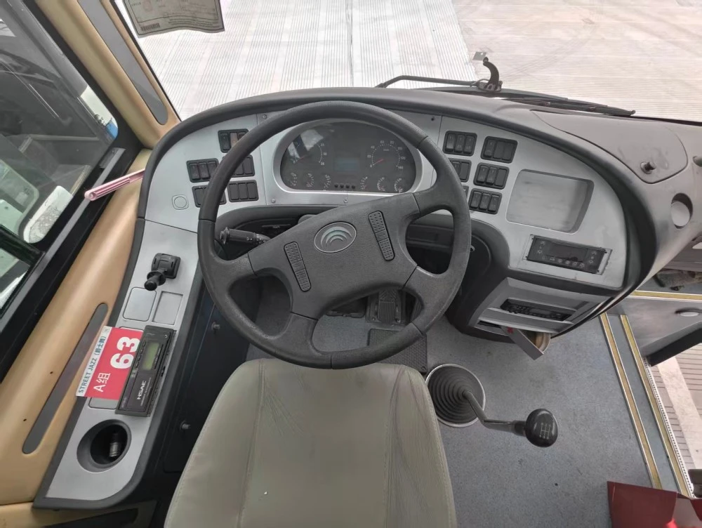 Yutong 10m қолданылған дизельді автобус