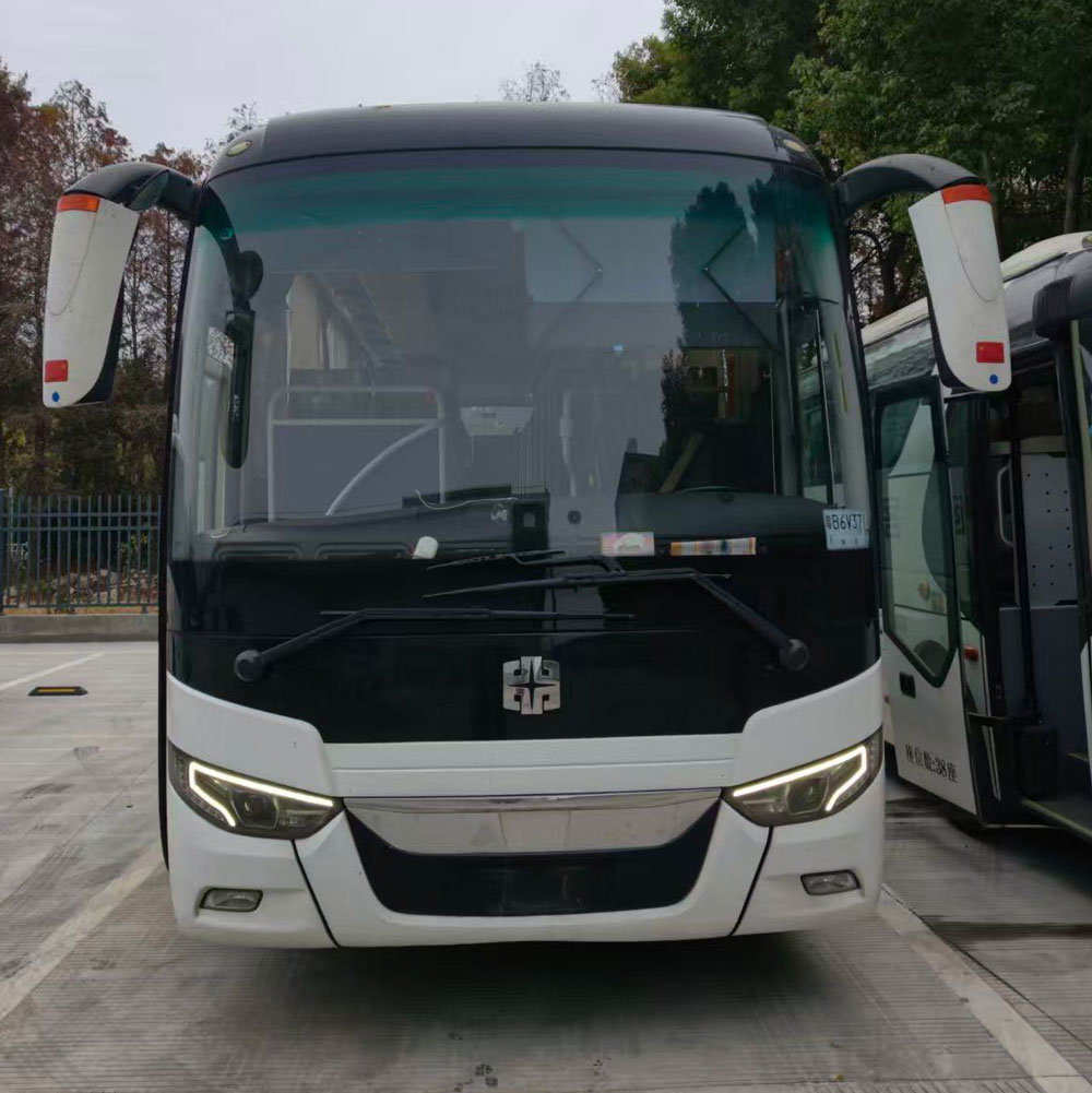 Zhongtong 46 орындық дизельдік автобус Zhongtong 46 орындық дизельдік автобус